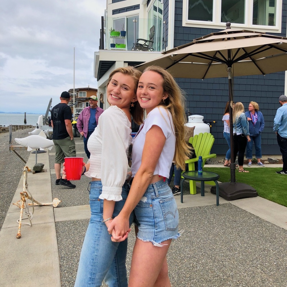 Meet your Posher, Marielle